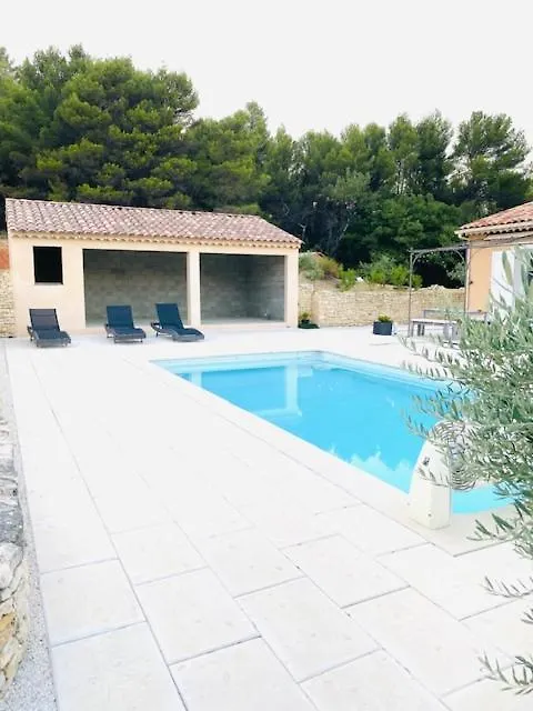 Jolie maison de 110 m 2, pour 6 personnes, au calme, avec piscine Les Cordiers Villa